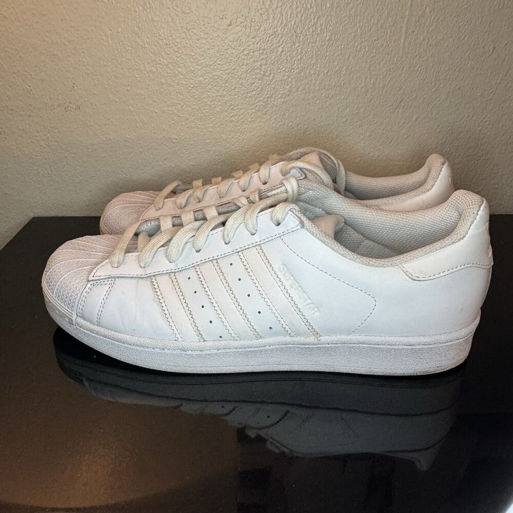 Adidas Superstar All White Striped Leather Low Top Sneakers Men's Size 9.5 EUC